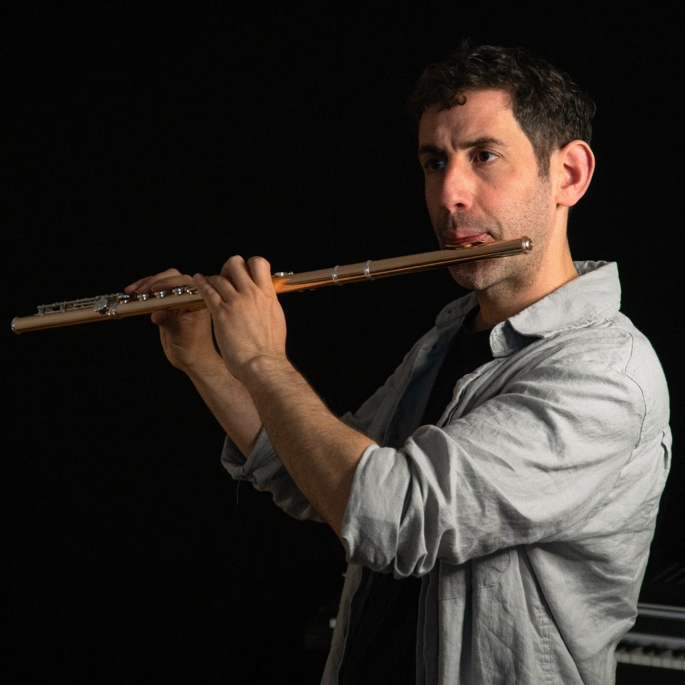 avner_flute_square